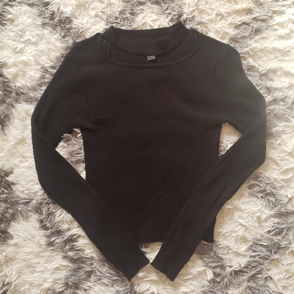 Forever 21 choker neck sweater S - Picture 1 of 3